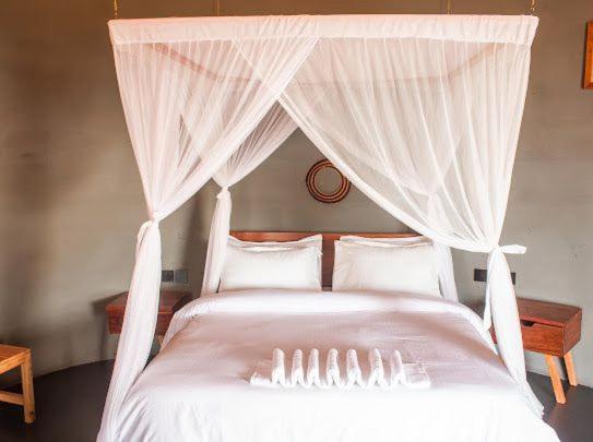 Naibala Manyara Lodge Mto wa Mbu Exteriör bild