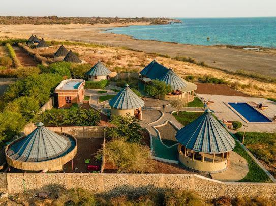 Naibala Manyara Lodge Mto wa Mbu Exteriör bild